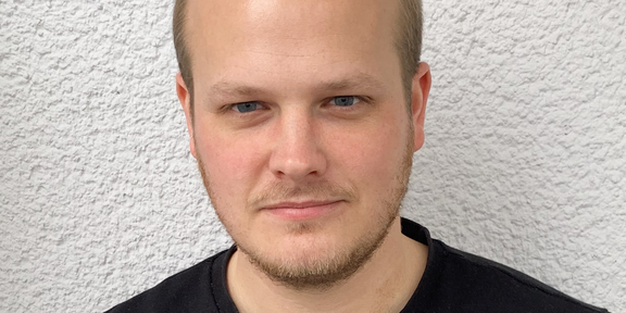 Das Bild zeigt ein Foto von Dr.-Ing Matthias Fey