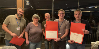 Zeigt die Gewinner des SPIRE'23 Best Paper Award